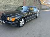 Mercedes-Benz E 230 1990 года за 1 000 000 тг. в Алматы – фото 3
