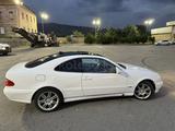 Mercedes-Benz CLK 320 2001 года за 3 800 000 тг. в Тараз – фото 4