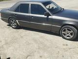 Mercedes-Benz E 230 1989 годаүшін1 100 000 тг. в Тараз – фото 2