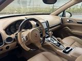 Porsche Cayenne 2013 года за 15 500 000 тг. в Алматы – фото 2