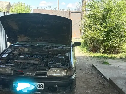 Nissan Primera 1991 года за 500 000 тг. в Тараз – фото 4