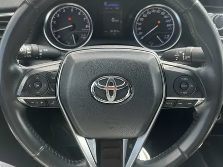 Toyota Camry 2019 года за 13 000 000 тг. в Астана – фото 8
