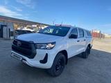 Toyota Hilux 2022 года за 22 500 000 тг. в Атырау