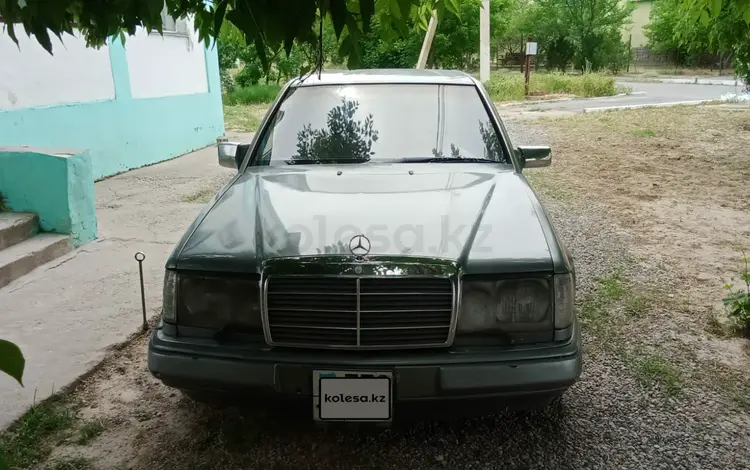 Mercedes-Benz E 220 1991 года за 1 500 000 тг. в Шымкент