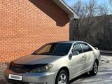 Toyota Camry 2005 года за 6 000 000 тг. в Усть-Каменогорск – фото 2