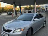 Toyota Camry 2007 года за 6 600 000 тг. в Шымкент – фото 2