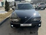 BMW 525 1999 года за 3 600 000 тг. в Алматы – фото 4