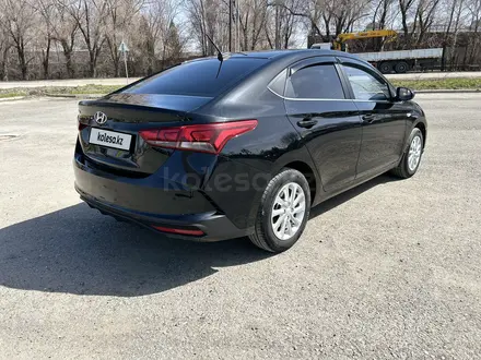 Hyundai Accent 2021 года за 8 250 000 тг. в Усть-Каменогорск – фото 4