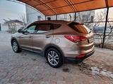 Hyundai Santa Fe 2013 годаүшін9 500 000 тг. в Актау – фото 3