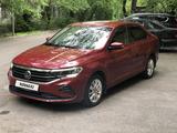 Volkswagen Polo 2021 года за 7 200 000 тг. в Алматы