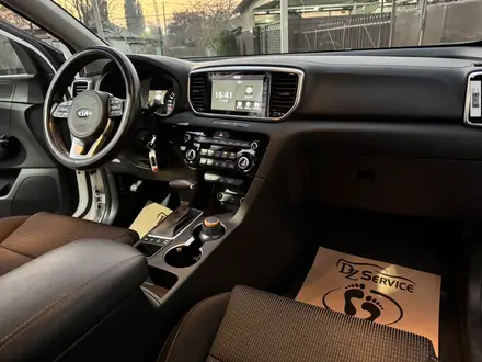 Kia Sportage 2020 года за 10 850 000 тг. в Алматы – фото 19