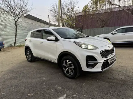 Kia Sportage 2020 года за 10 850 000 тг. в Алматы – фото 3