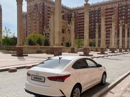 Hyundai Accent 2021 года за 7 200 000 тг. в Актау – фото 3