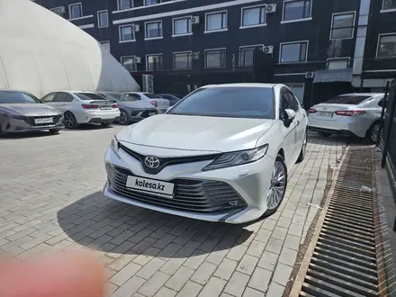 Toyota Camry 2019 годаүшін15 200 000 тг. в Шымкент – фото 2