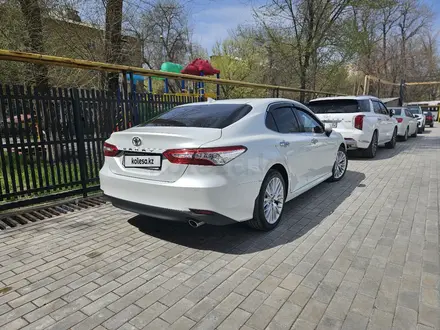 Toyota Camry 2019 годаүшін15 200 000 тг. в Шымкент – фото 16