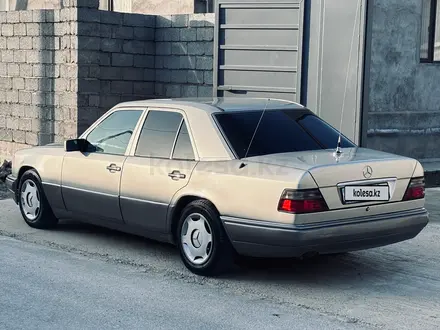 Mercedes-Benz E 200 1993 года за 1 500 000 тг. в Шымкент – фото 8