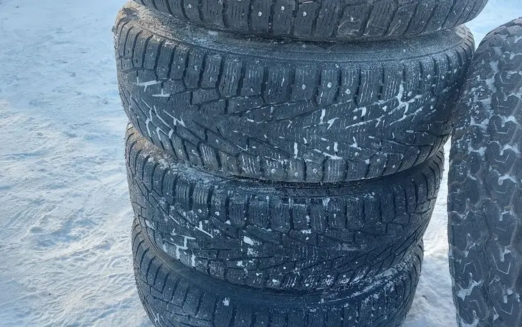 Комплект 5шт 235/75 R15 Nokian за 180 000 тг. в Астана