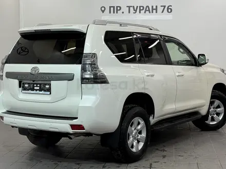 Toyota Land Cruiser Prado Comfort 2014 года за 15 900 000 тг. в Астана – фото 19