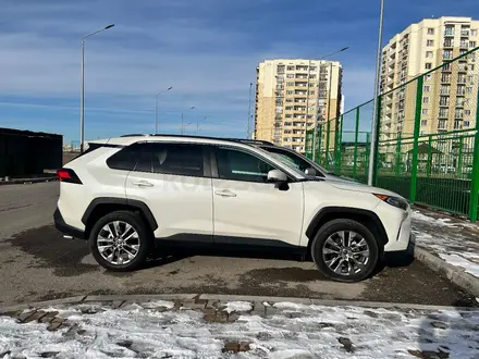 Toyota RAV4 2021 года за 17 000 000 тг. в Шымкент – фото 2