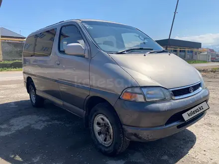 Toyota Granvia 1996 года за 3 500 000 тг. в Алматы – фото 4