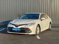 Toyota Camry 2020 года за 11 210 000 тг. в Шымкент