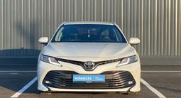 Toyota Camry 2020 года за 11 210 000 тг. в Шымкент – фото 2