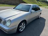 Mercedes-Benz E 280 1999 годаүшін4 200 000 тг. в Шымкент – фото 2