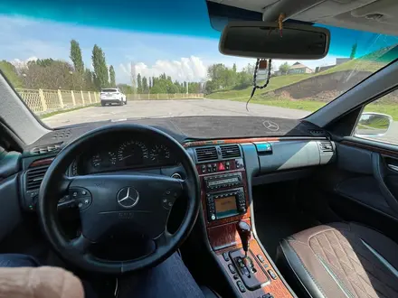 Mercedes-Benz E 280 1999 года за 4 200 000 тг. в Шымкент – фото 11