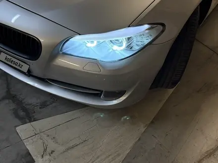 BMW 528 2010 года за 9 000 000 тг. в Алматы – фото 12