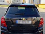 Chevrolet Trax 2017 года за 3 700 000 тг. в Уральск – фото 2