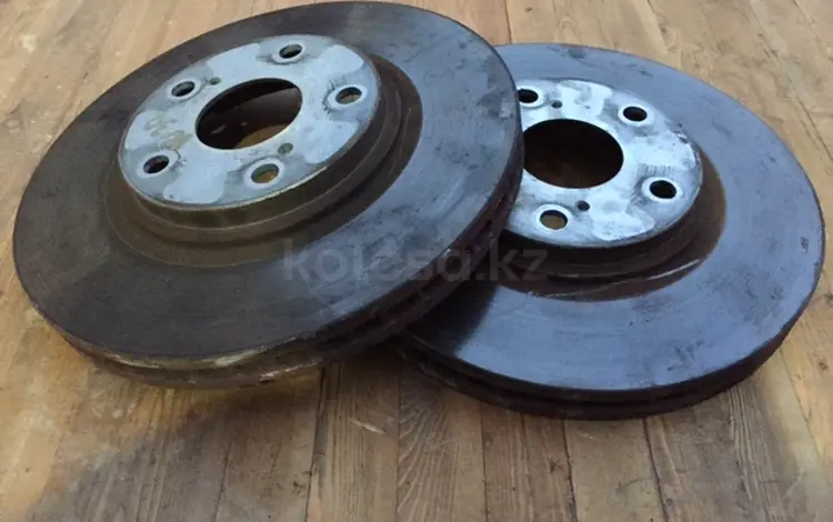 Тормозные диски за 1 001 тг. в Алматы