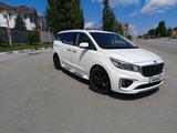 Kia Carnival 2019 года за 9 500 000 тг. в Костанай
