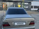Mercedes-Benz E 320 1993 года за 1 650 000 тг. в Жаркент – фото 4
