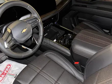 Chevrolet Tahoe 2026 года за 50 000 000 тг. в Алматы – фото 17