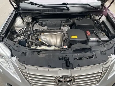 Toyota Camry 2014 года за 10 500 000 тг. в Алматы – фото 17