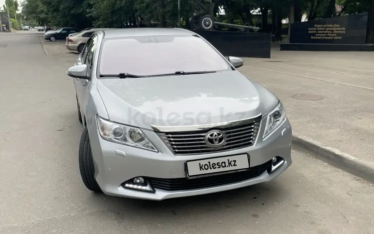 Toyota Camry 2014 года за 10 500 000 тг. в Алматы