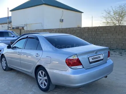 Toyota Camry 2005 года за 5 600 000 тг. в Актау – фото 3