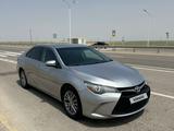 Toyota Camry 2016 годаfor9 800 000 тг. в Жанаозен – фото 3