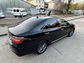 Toyota Camry 2014 года за 11 300 000 тг. в Алматы – фото 2