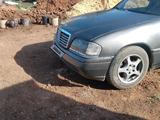 Mercedes-Benz C 200 1994 годаfor1 700 000 тг. в Кокшетау – фото 4