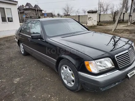 Mercedes-Benz S 320 1995 года за 3 600 000 тг. в Атырау