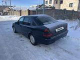 Mercedes-Benz C 200 1998 годаүшін2 700 000 тг. в Караганда – фото 3