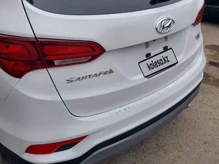 Hyundai Santa Fe 2018 года за 8 000 000 тг. в Уральск – фото 9