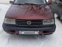 Volkswagen Vento 1993 года за 1 000 000 тг. в Караганда