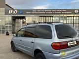 Volkswagen Sharan 1997 годаfor1 600 000 тг. в Уральск – фото 4