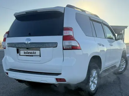 Toyota Land Cruiser Prado 2014 года за 16 800 000 тг. в Актобе – фото 2