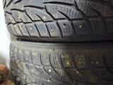 Шины шипованые на дисках за 85 000 тг. в Актау