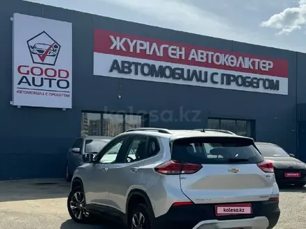Chevrolet Tracker 2021 года за 9 800 000 тг. в Усть-Каменогорск – фото 4