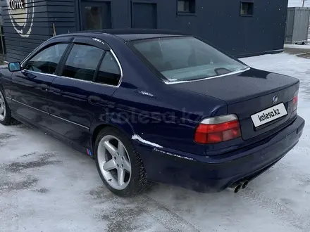BMW 523 1998 года за 2 597 363 тг. в Астана – фото 3