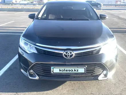 Toyota Camry 2015 года за 9 700 000 тг. в Актобе – фото 9